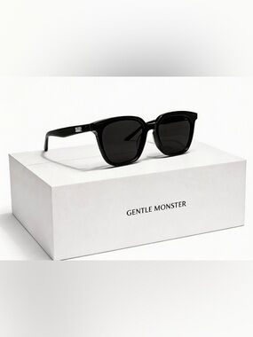 ☀️Limited Time Summer Sales☀️ GENTLE MONSTER Glossy Black Square Sunglasses